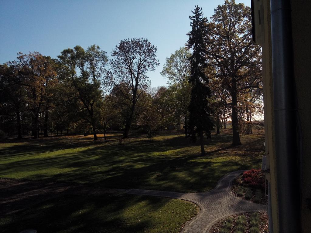 Palac Lucja Bb Zakrzów Exterior foto